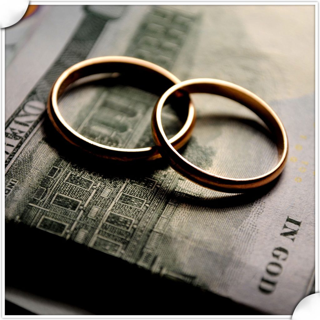 High Net Worth Divorce Attorney 1 If you need a high net worth divorce attorney in West Palm Beach Steve Winig is the lawyer you want on your side of the table.